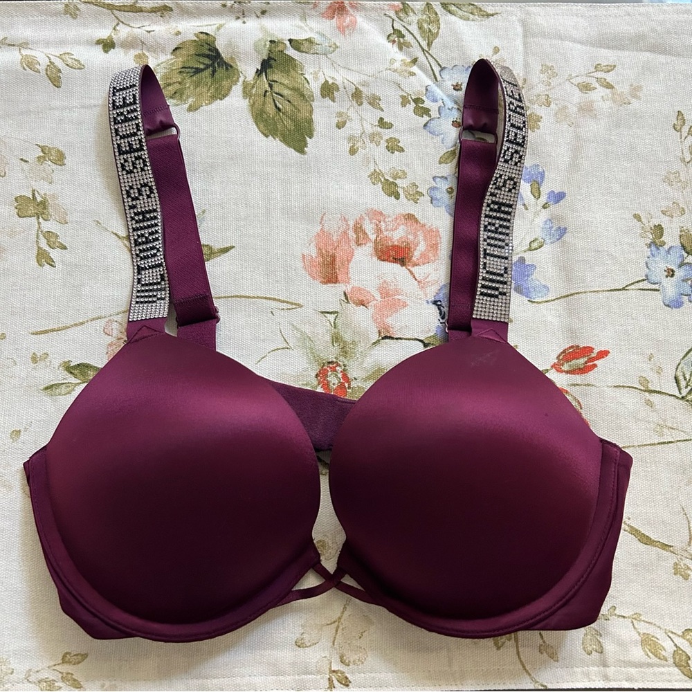 Victorias Secret Bombshell Plunge Add 2 Cup Sizes Push-Up Bra Maroon 32C